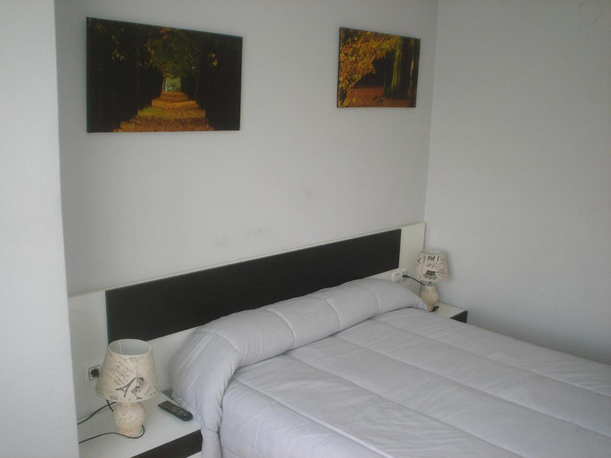 Hostal Cid Оуренсе Екстериор снимка