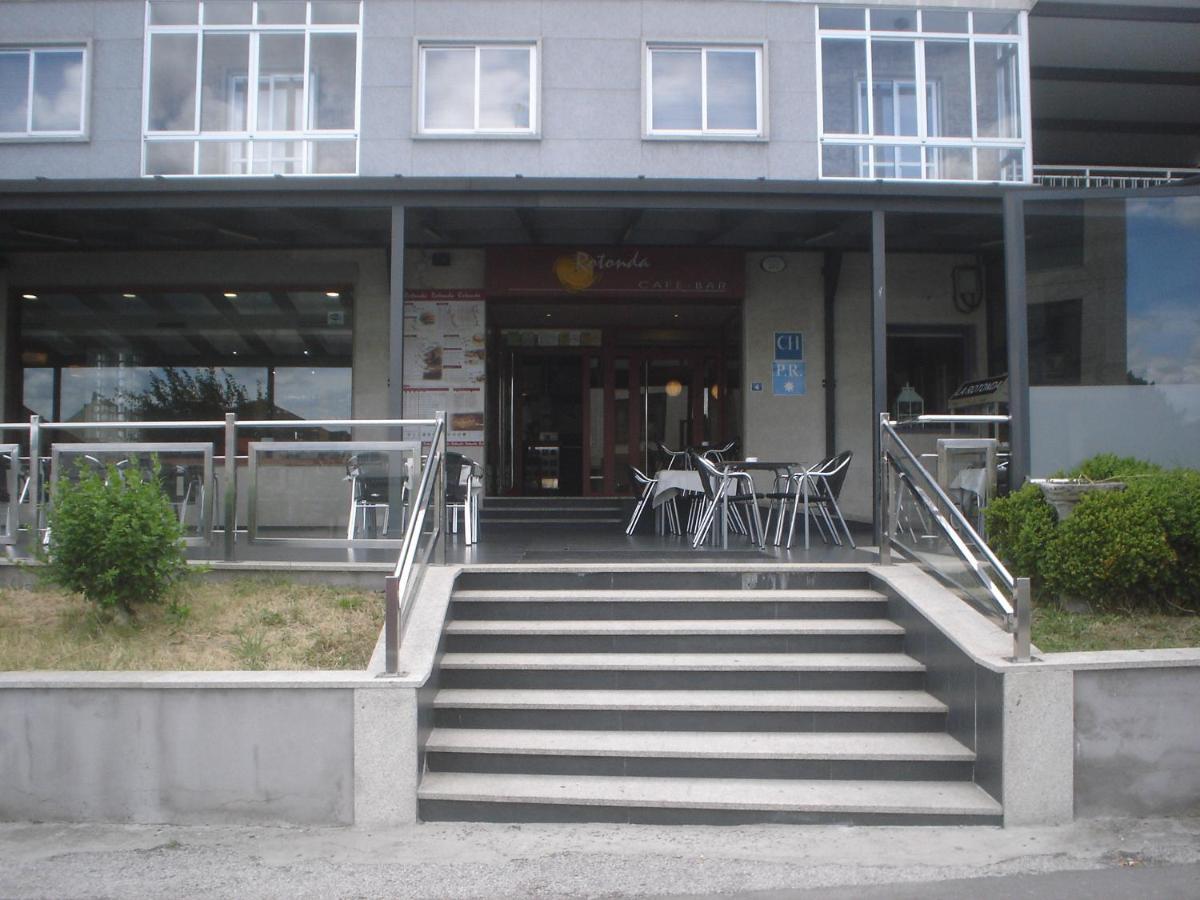 Hostal Cid Оуренсе Екстериор снимка